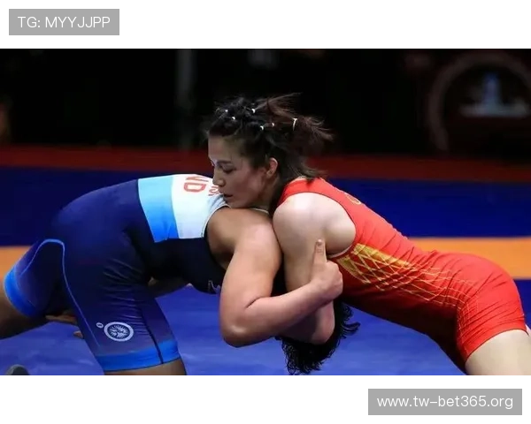 摔跤亚锦赛中国女子自由式摔跤再添1银2铜助力队伍进步 摔跤亚锦赛中国女子自由式摔跤再添1银2铜助力队伍进步