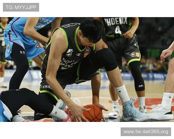 追梦谈初入NBA如何以防守立足并成长为球队核心力量的重要基石 追梦谈初入NBA如何以防守立足并成长为球队核心力量的重要基石